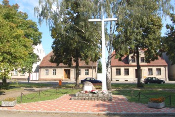 Krzyż Katyński w Rogoźnie